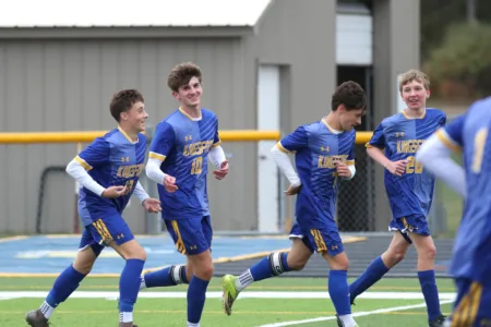 Flivvers advance